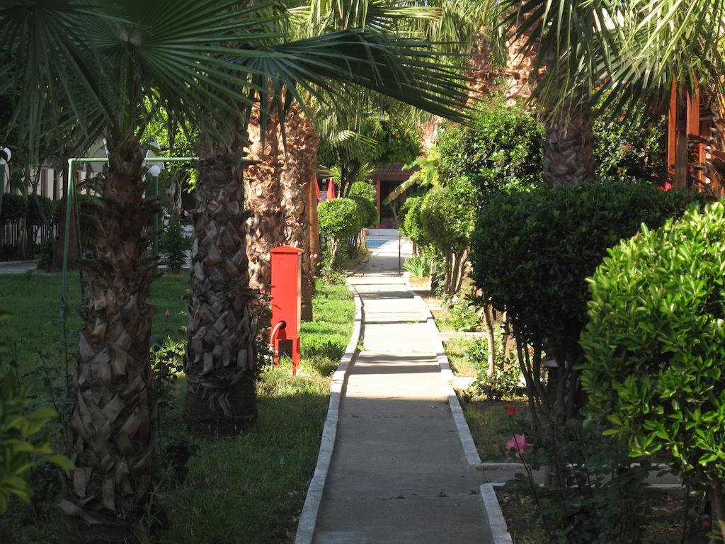 Dream Park Bungalow Titreyengol Exterior foto